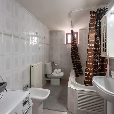 Sea And Views In Zina Apartment